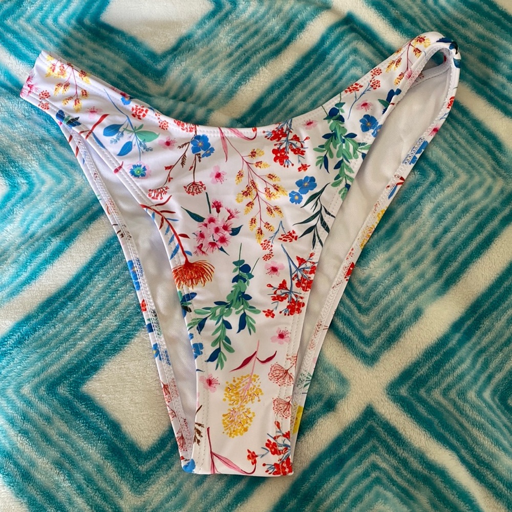 Bikini bottom
